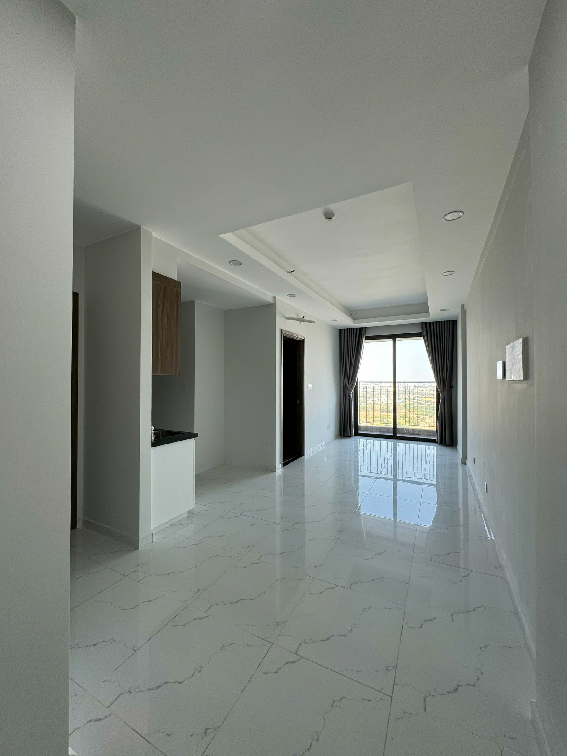 Hình thực tế 2 phòng ngủ Opal Skyline cho thuê